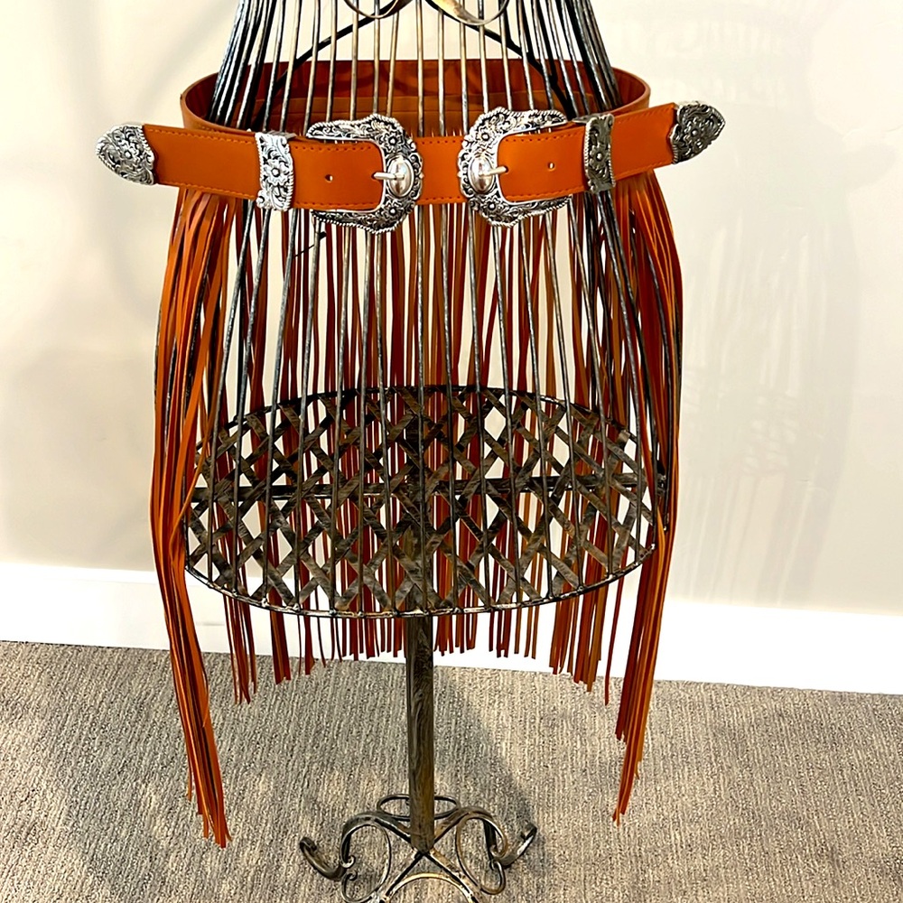 Fringe Belt